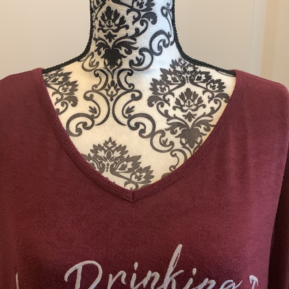 NWOT.  🎄🎅🏼 Great for the holiday season!  Oversized lounge/sleep shirt. - Picture 2 of 9